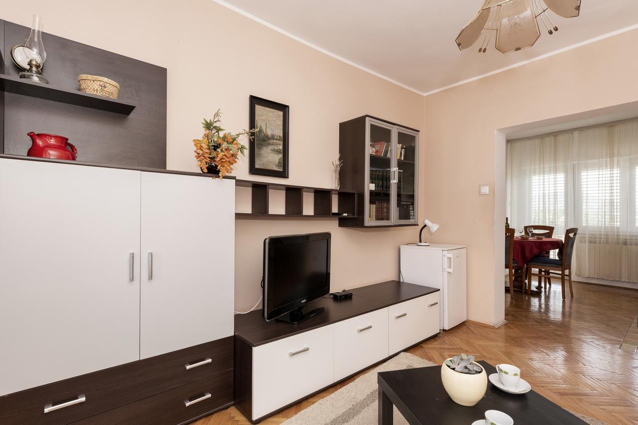Tara, - Mandalina Apartment